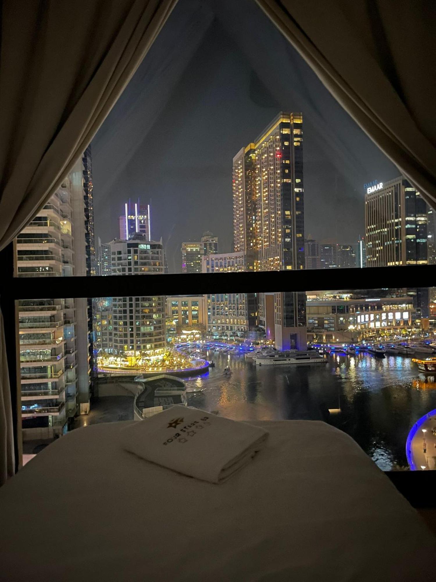 Four Stars Dubai Marina Jbr Hotel ภายนอก รูปภาพ