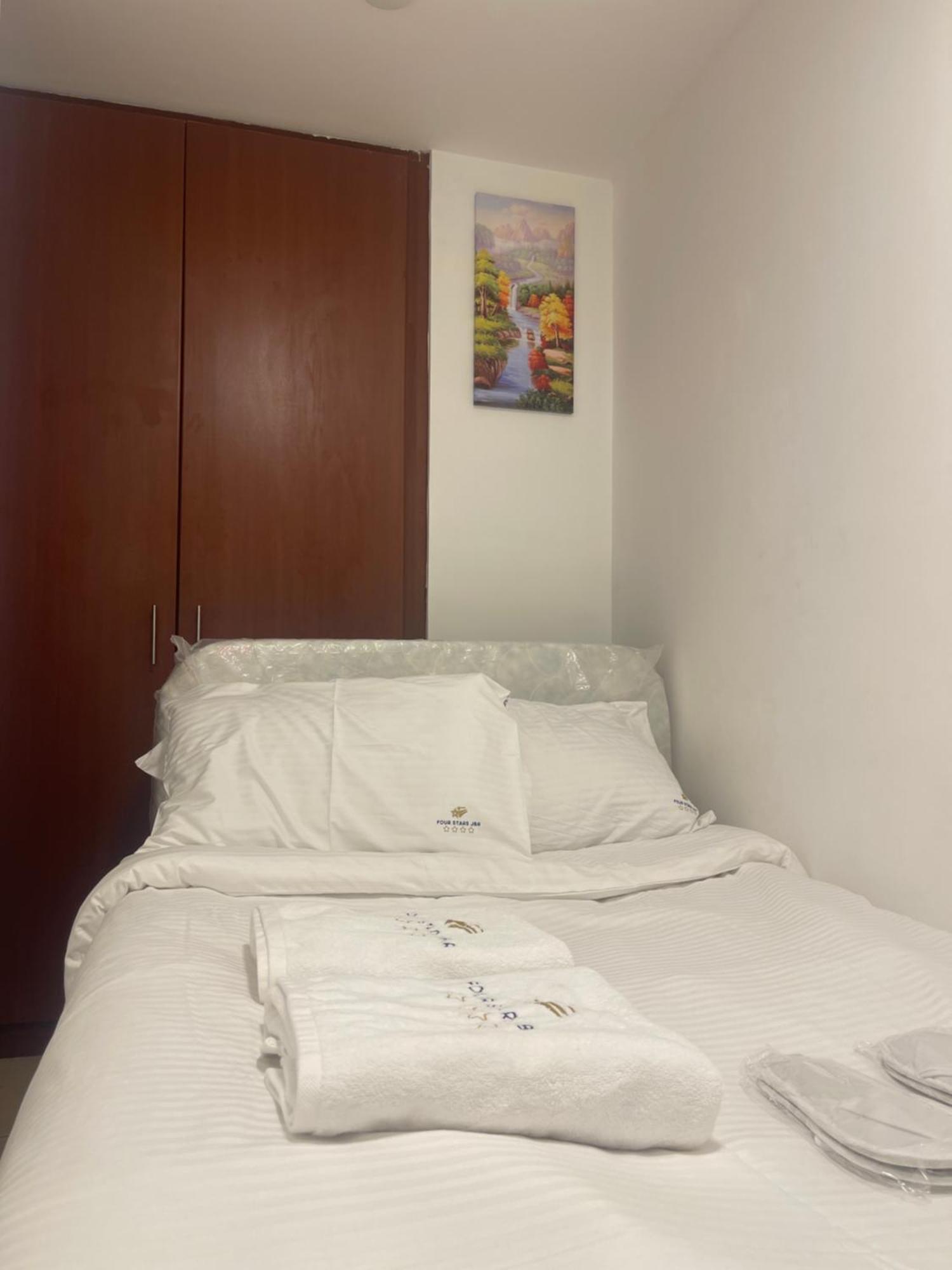 Four Stars Dubai Marina Jbr Hotel ภายนอก รูปภาพ