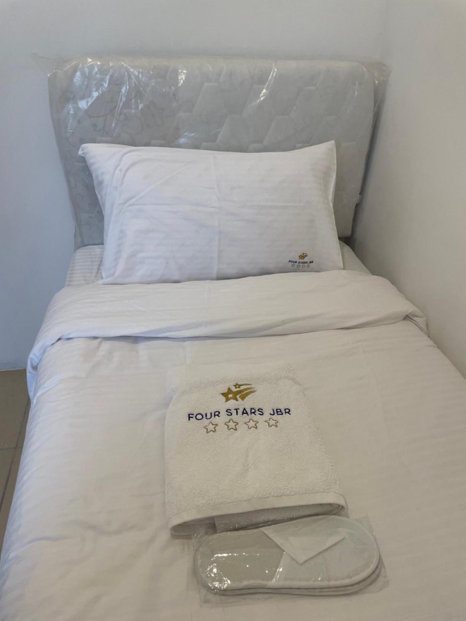 Four Stars Dubai Marina Jbr Hotel ภายนอก รูปภาพ