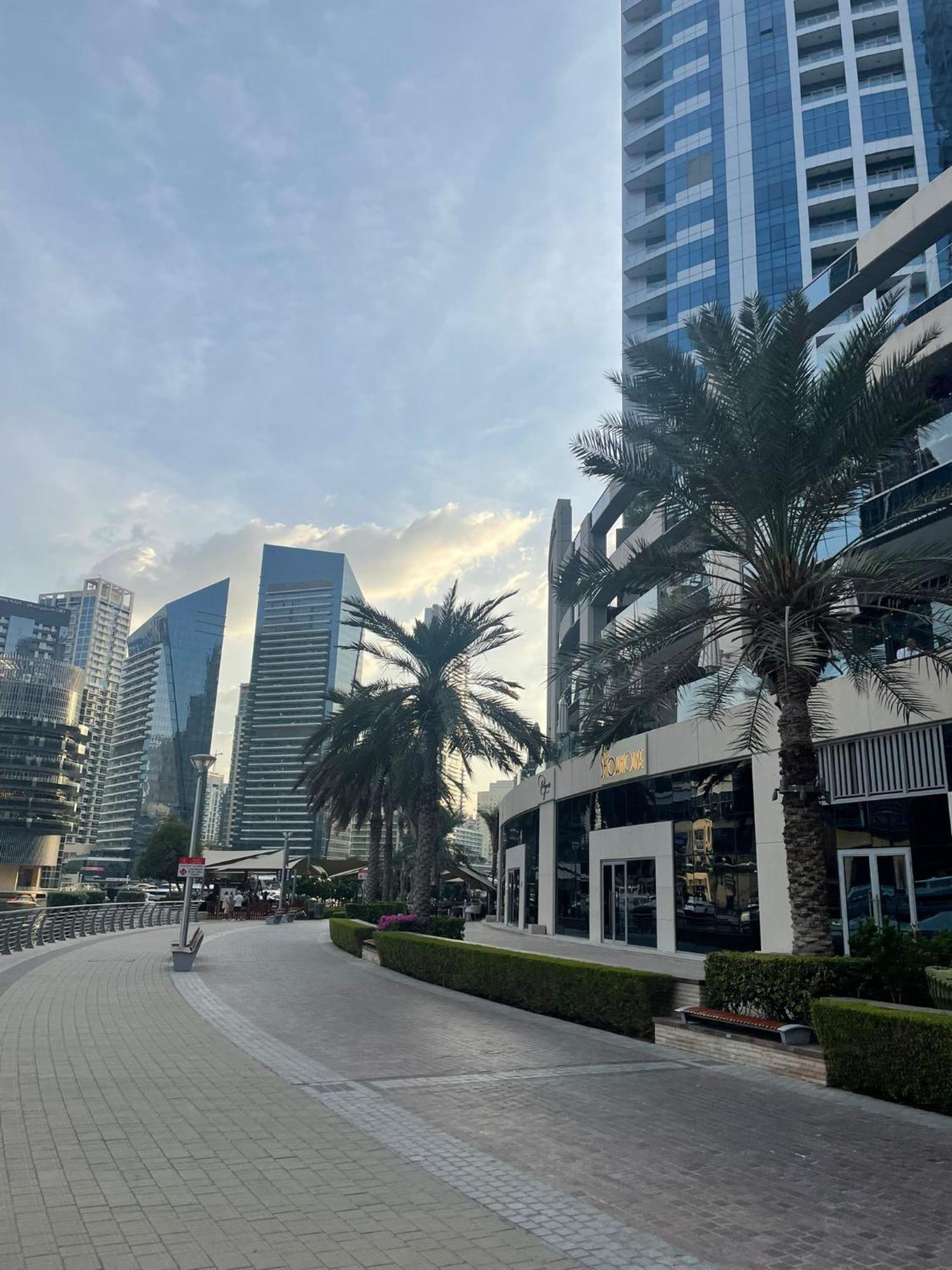 Four Stars Dubai Marina Jbr Hotel ภายนอก รูปภาพ
