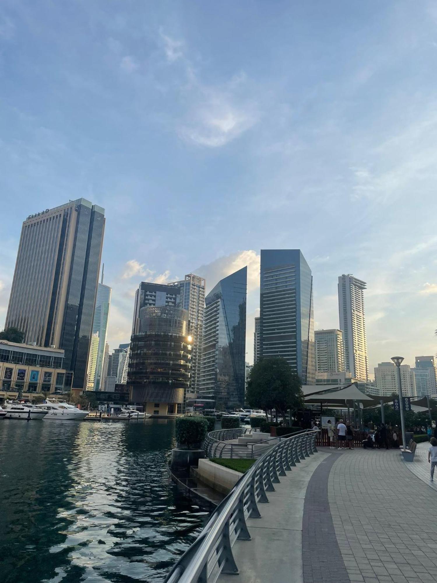 Four Stars Dubai Marina Jbr Hotel ภายนอก รูปภาพ